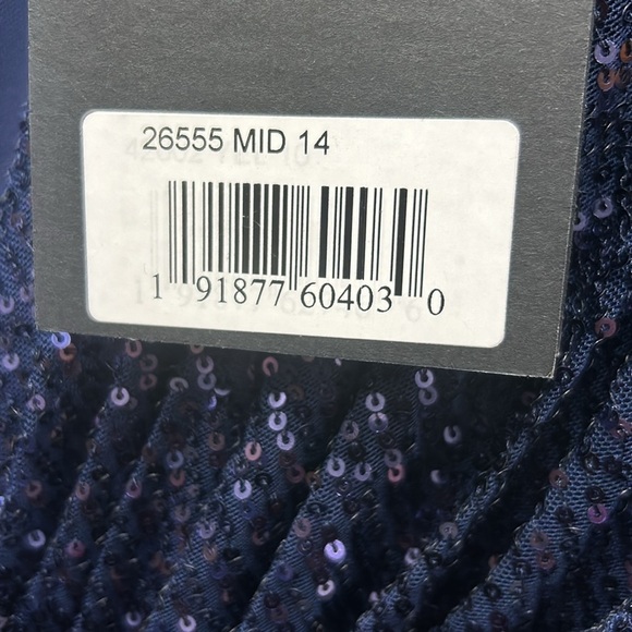NWT Mac Duggal Navy Sequin Dress - Picture 8 of 11